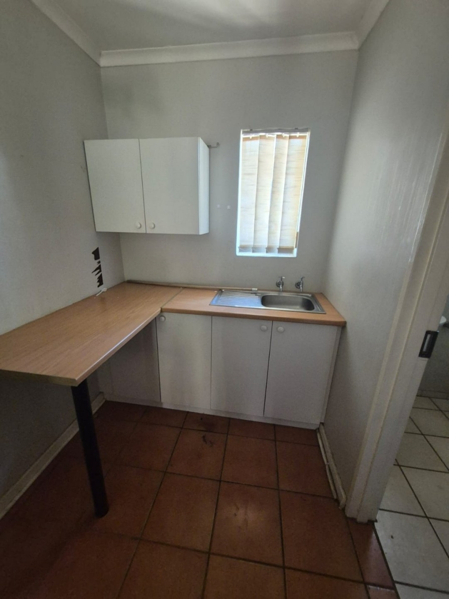 To Let 1 Bedroom Property for Rent in Navalsig Free State